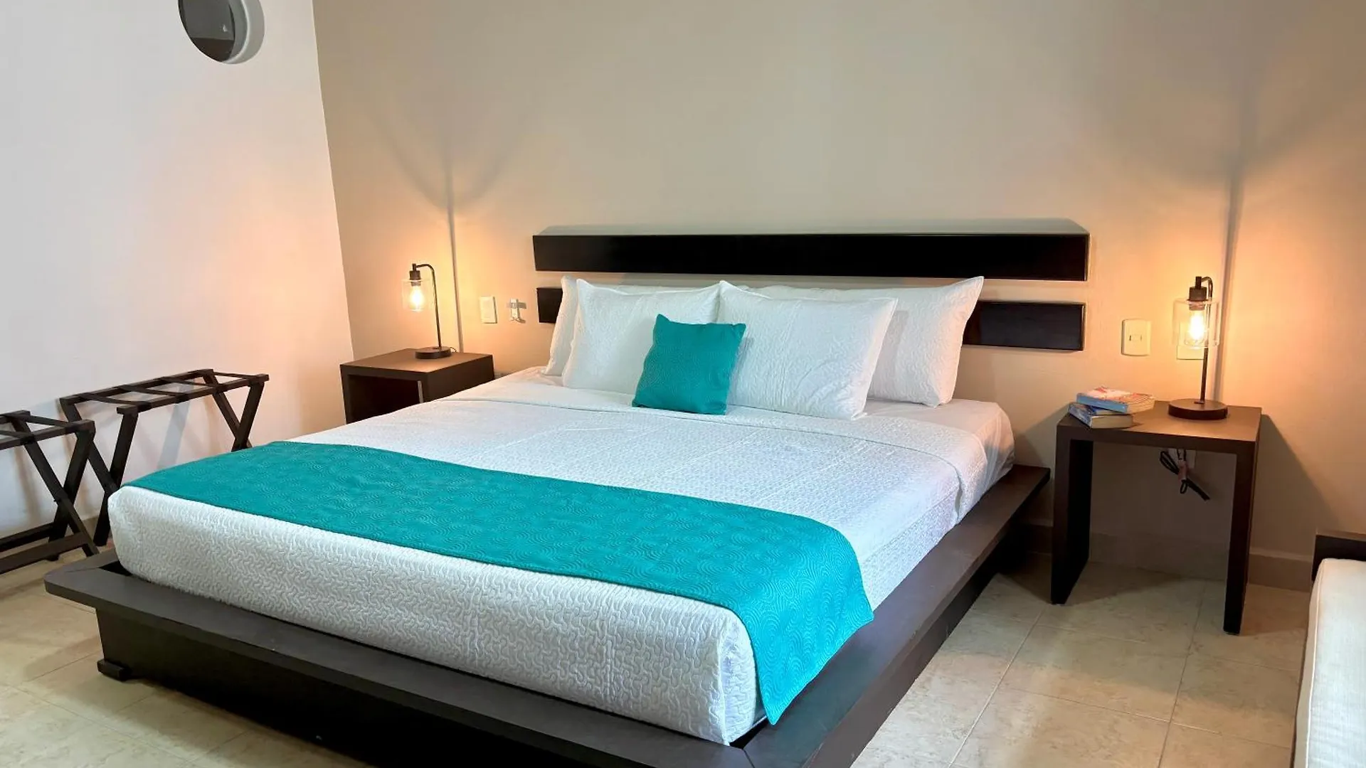 Hotel Aria Rooftop & Pool Now With Breakfast Playa del Carmen