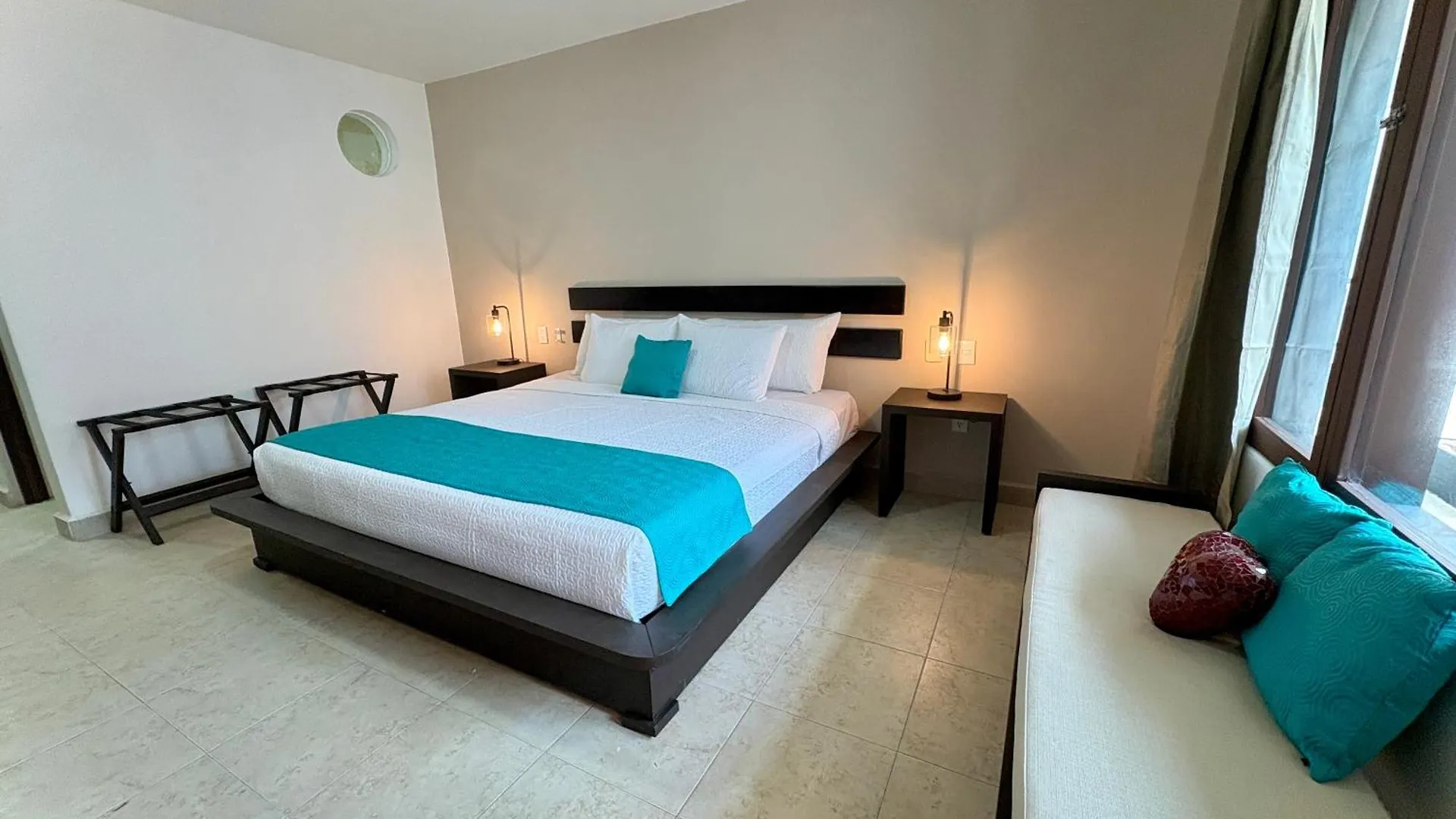 Hotel Aria Rooftop & Pool Now With Breakfast Playa del Carmen